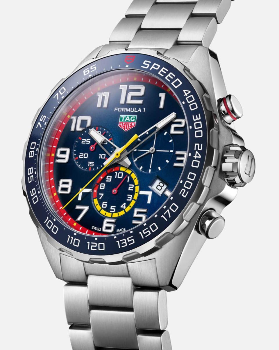 Formula 1 x Red Bull Racing Quartz Chronograph - Diameter 43 mm CAZ101AL.BA0842