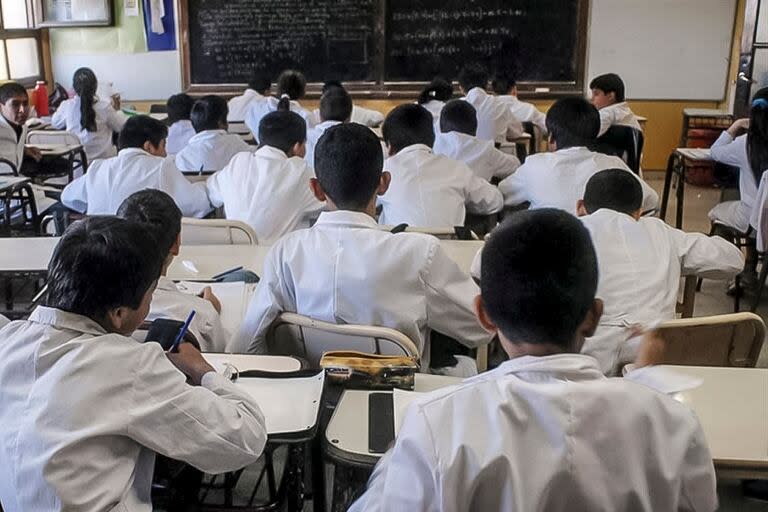 La iniciativa acordada apunta a lograr que todos los estudiantes de la Argentina puedan leer, comprender y producir textos