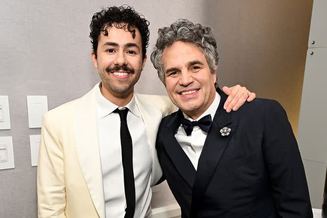 <p> Michael Kovac/Getty Images</p> Ramy Youssef and Mark Ruffalo at the Golden Globes in Los Angeles on Jan. 7, 2024