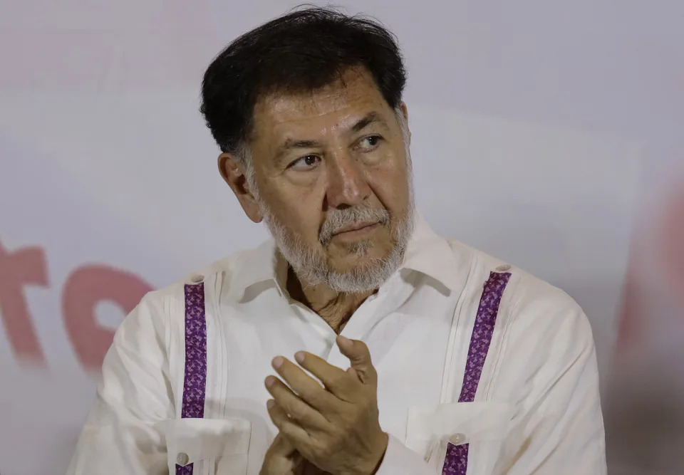 Fern&#xe1;ndez Noro&#xf1;a en un evento pol&#xed;tico en la Ciudad de M&#xe9;xico. (Gerardo Vieyra/NurPhoto via Getty Images)