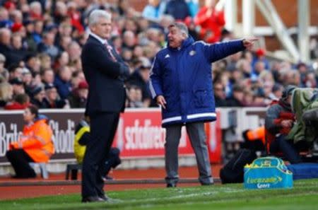 Britain Football Soccer - Stoke City v Sunderland - Barclays Premier League - The Britannia Stadium - 30/4/16 Sunderland manager Sam Allardyce and Stoke manager Mark Hughes (L) Reuters / Darren Staples Livepic