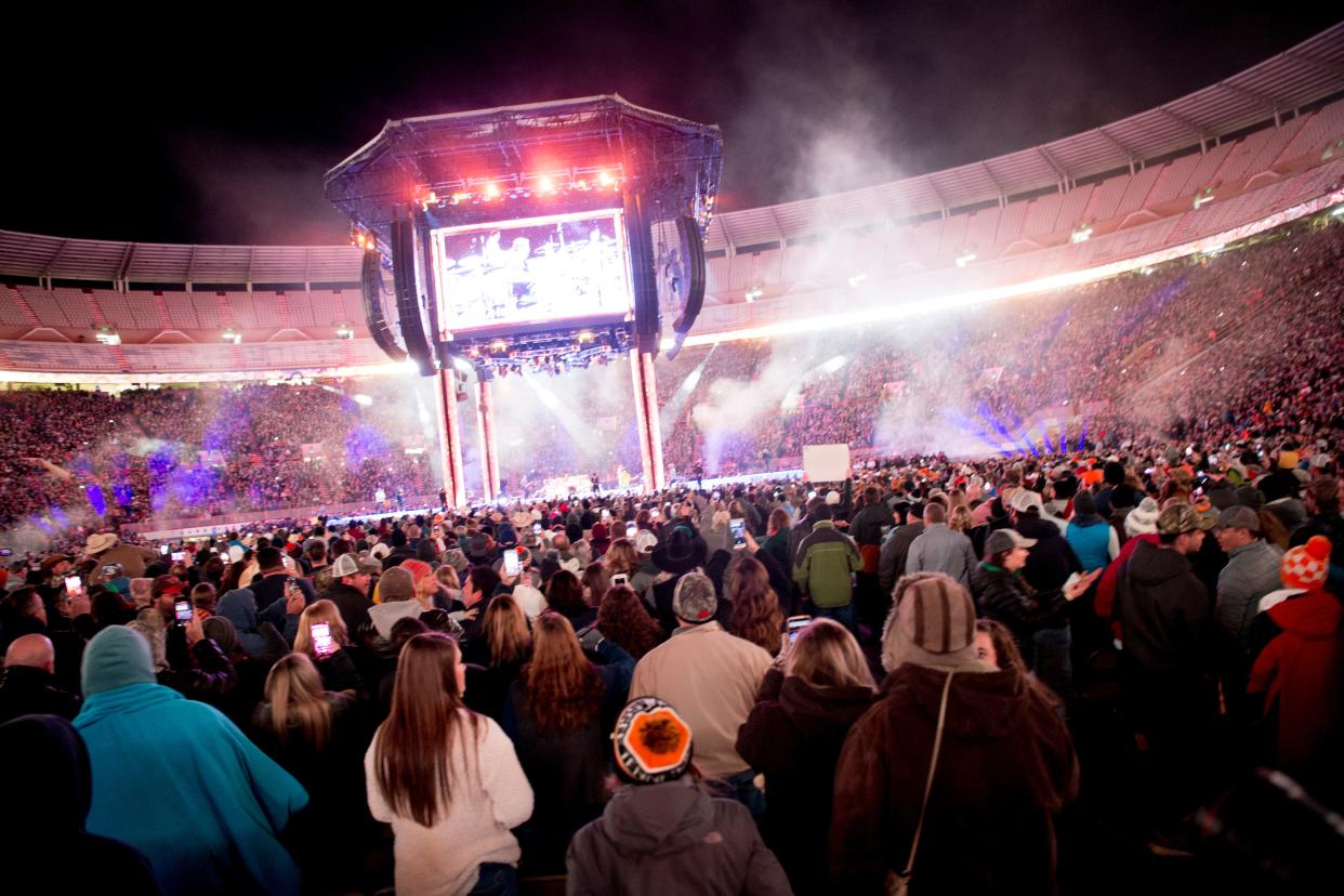 Country stat Garth Brooks performed in front of a crowd of 84,000 people at Neyland Stadium in 2019, breaking a concert attendance record.