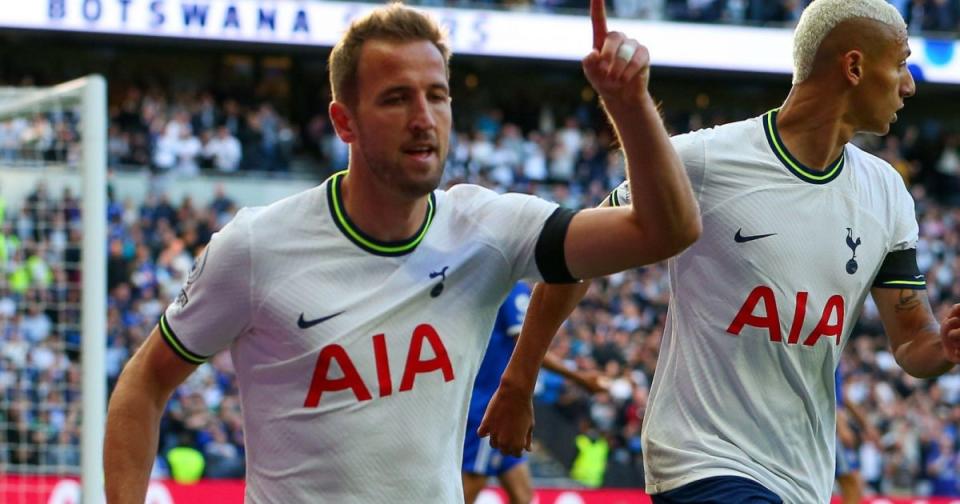 Tottenham striker Harry Kane celebrates scoring against Leicester. Credit: Alamy