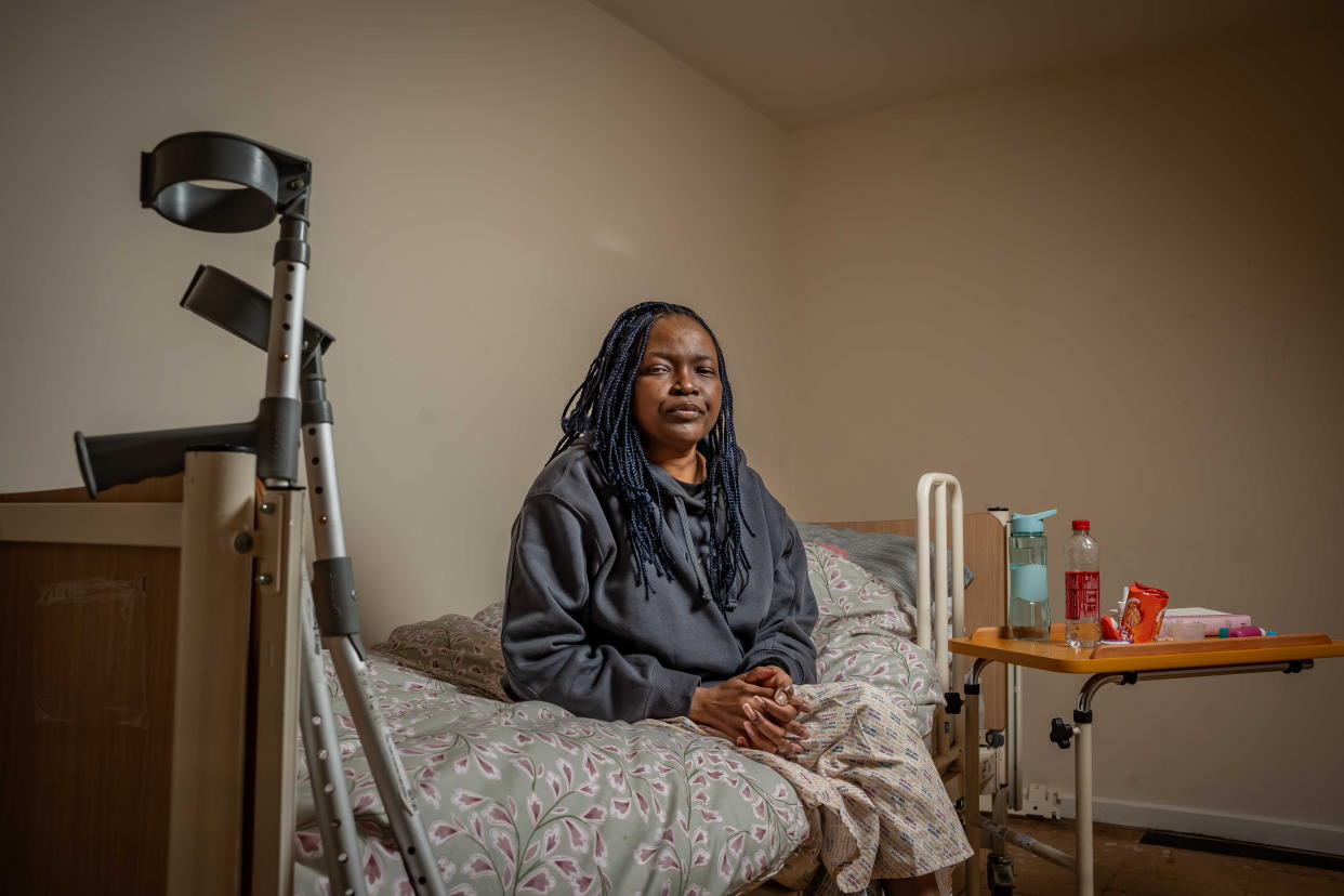 Julie Iswan, 43, who has sickle cell disease and was evicted from her home. (SWNS)