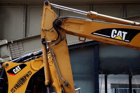 Caterpillar Stock Rises 5%