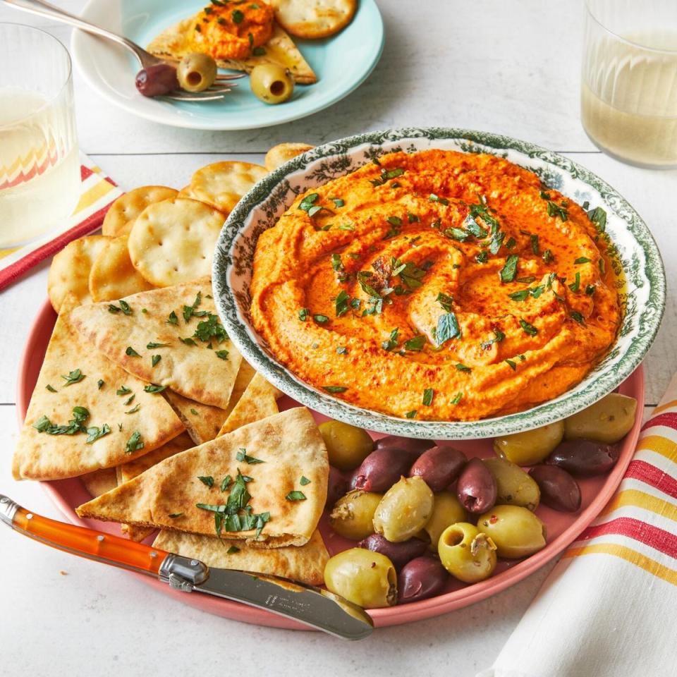 healthy super bowl recipes roasted red pepper hummus