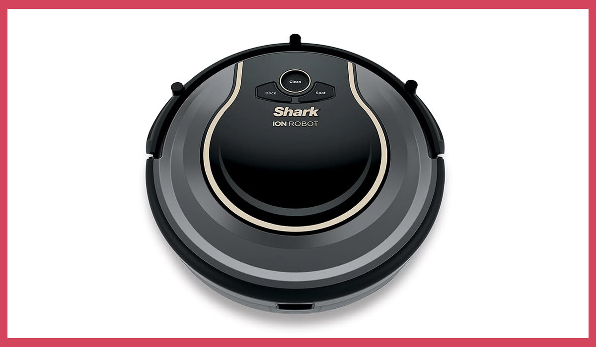Can't keep up with shedding pets? This vac can. (Photo: Kohl's)