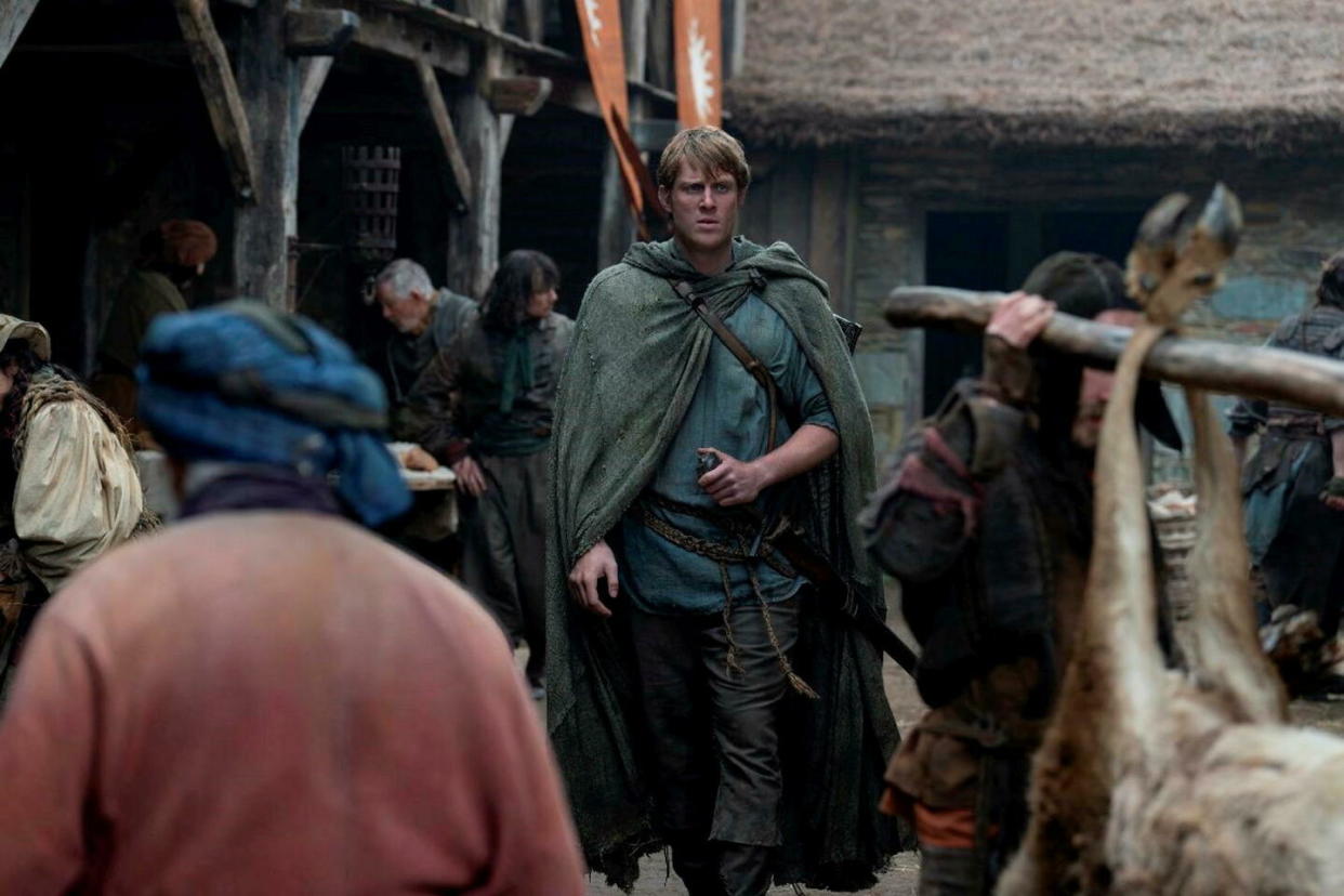Du ballon ovale à l’épée chevaleresque, il n’y a qu’un pas pour l'Irlandais Peter Claffey.  - Credit:HBO