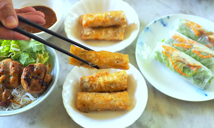 Crunch on these Hanoi-style spring rolls or 'nem' filled with either chicken or mushrooms