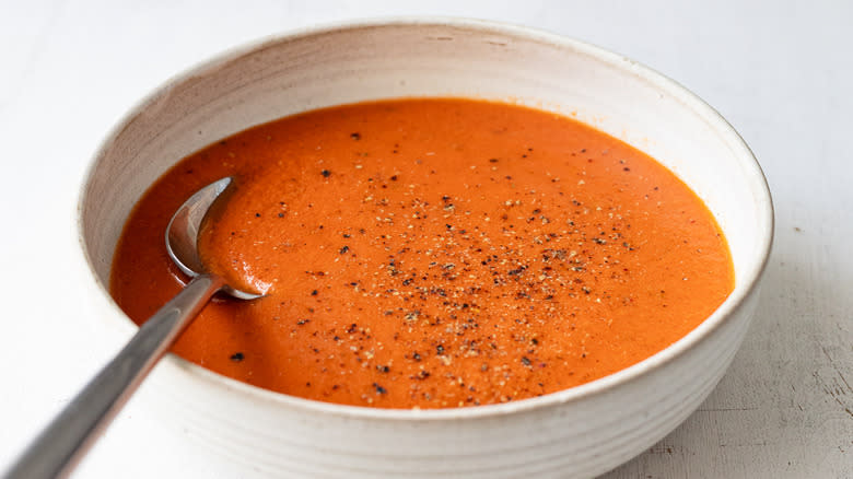 tomato soup with black pepper 