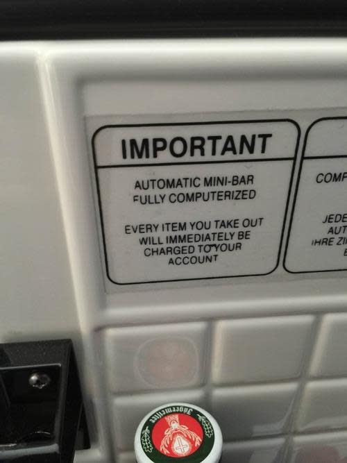 Warning note on Aria mini-fridge