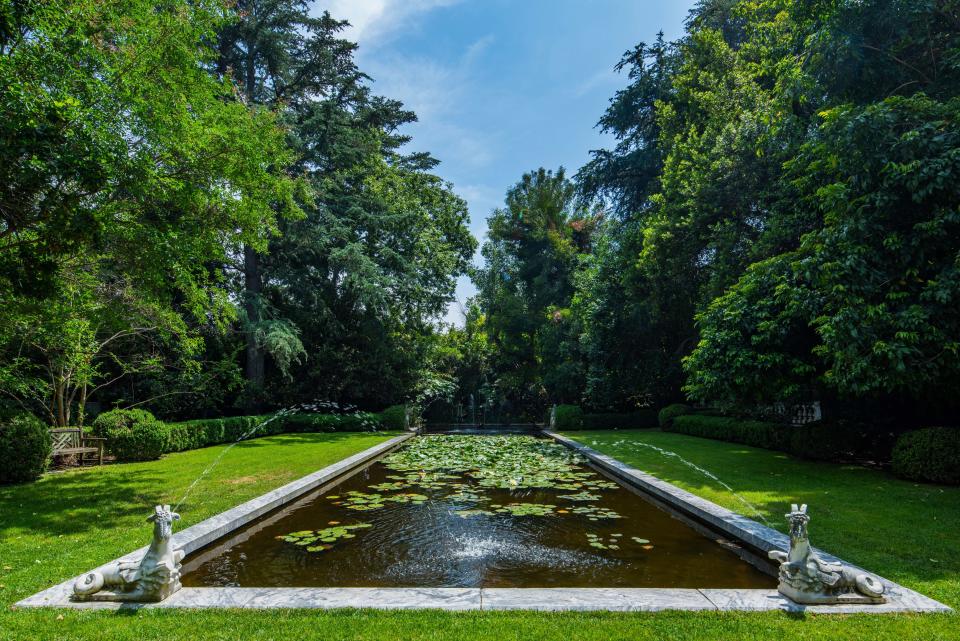 Look, a fight in the lily pond is still an option! (Photo: Berkshire Hathaway HomeServices California Properties)