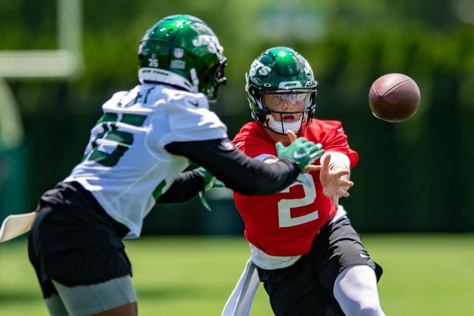 Rookie QB Zach Wilson (2) and Jets have a large hill to climb in 2021.