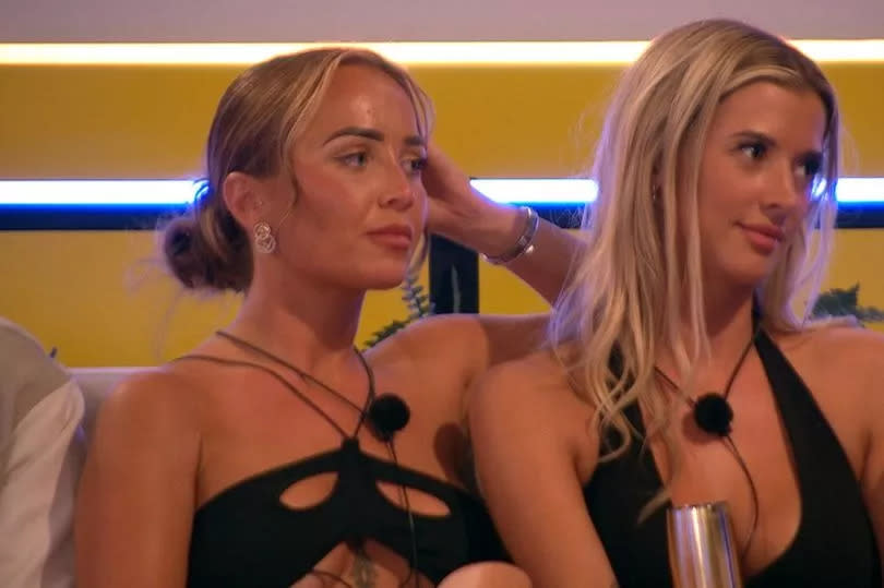 Nicole and Jessy in the Love Island villa