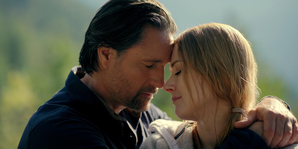 Martin Henderson and Alexandra Breckenridge in "Virgin River" season five.