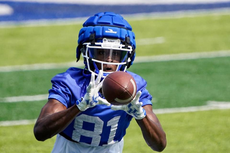 Kentucky wide receiver Isaiah Epps (81) caught the first touchdown pass of his college career in UK’s 28-23 victory over Chattanooga last week.