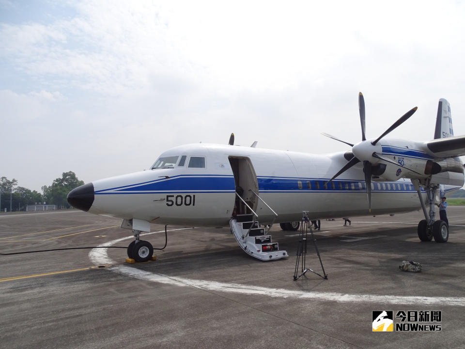 ▲空軍機號5001的福克50(FK50)行政專機，也是總統專機的預備機。（圖／記者呂烱昌攝）