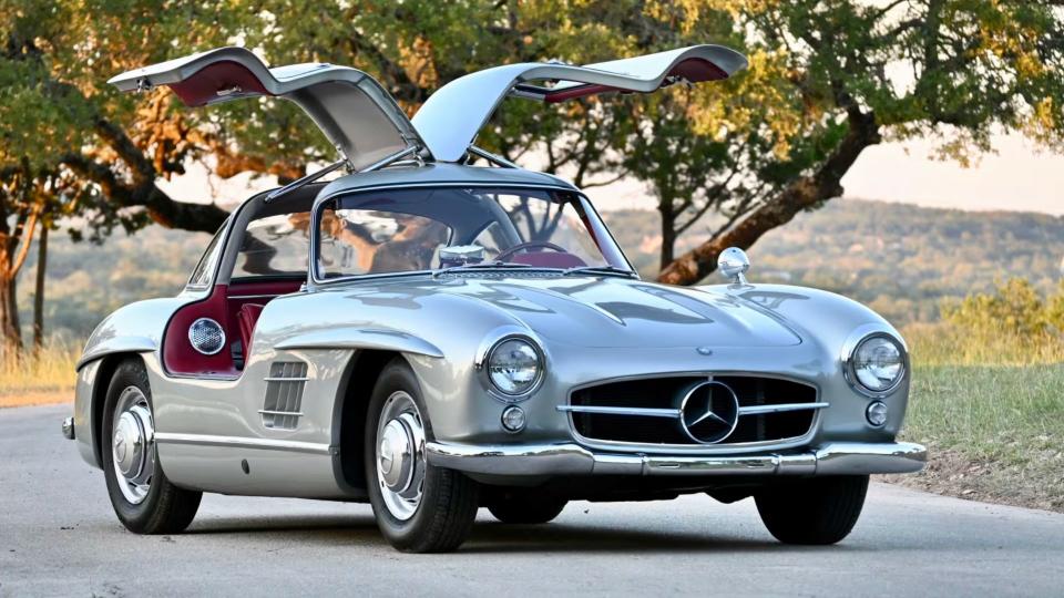 Rare 1956 Mercedes-Benz 300SL Gullwing Hopes To Break Records in Houston