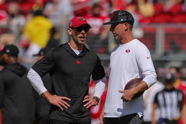 Meeting of the Offensive Line Masterminds