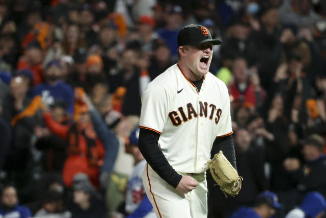 Kevin Gausman of the San Francisco Giants reacts in the fourth inning  News Photo - Getty Images