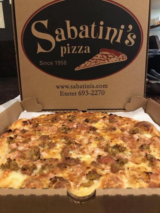 <strong><em>Courtesy: Sabatinis Pizza</em></strong>