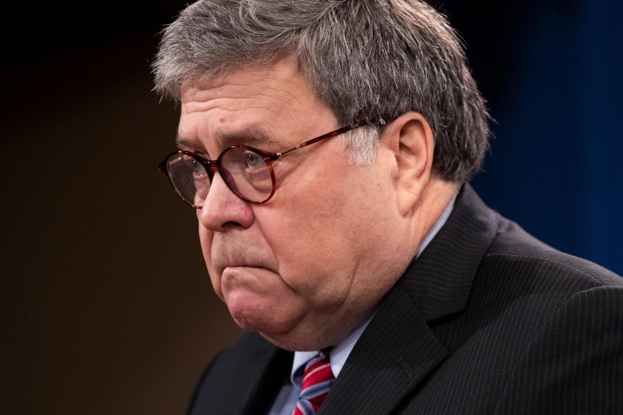 Trump Barr (ASSOCIATED PRESS)