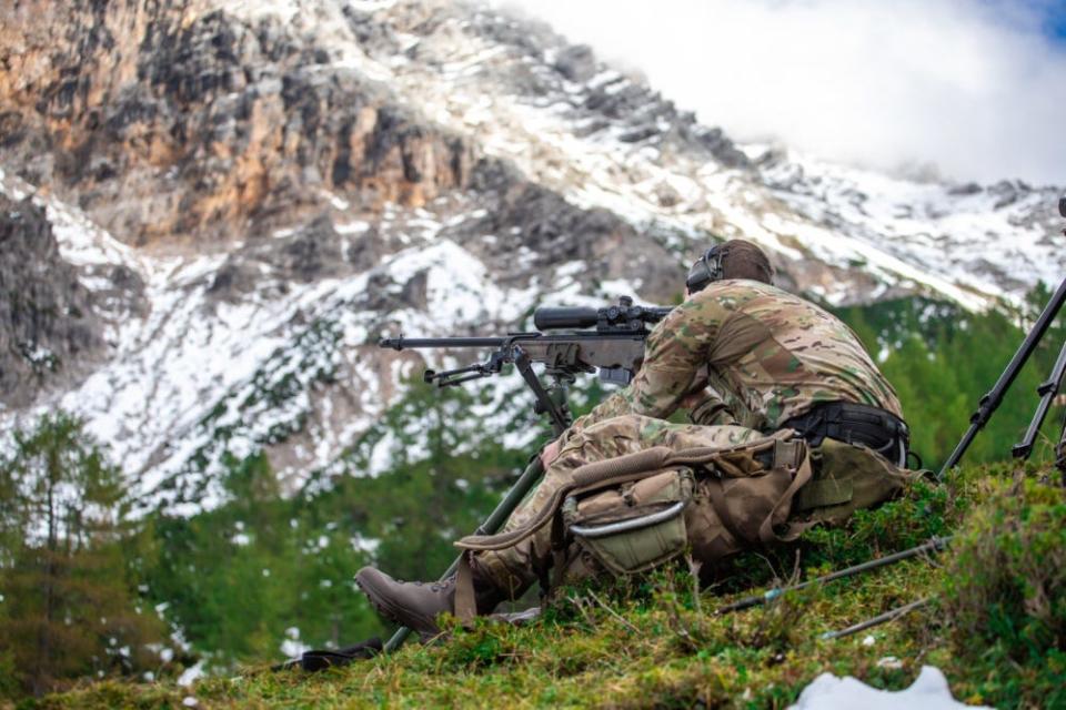 A Dutch Special Forces Sniper takes aim at targets down rage