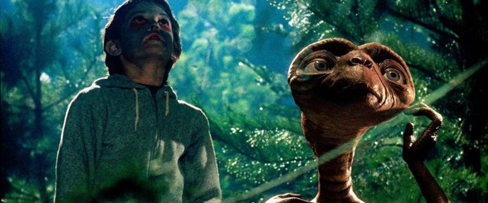 湯瑪士斯圖伯表示，史蒂芬史匹柏執導的《E.T.外星人》他看了15次，堪稱是他的電影啟蒙。（翻攝自hypesphere.com）
