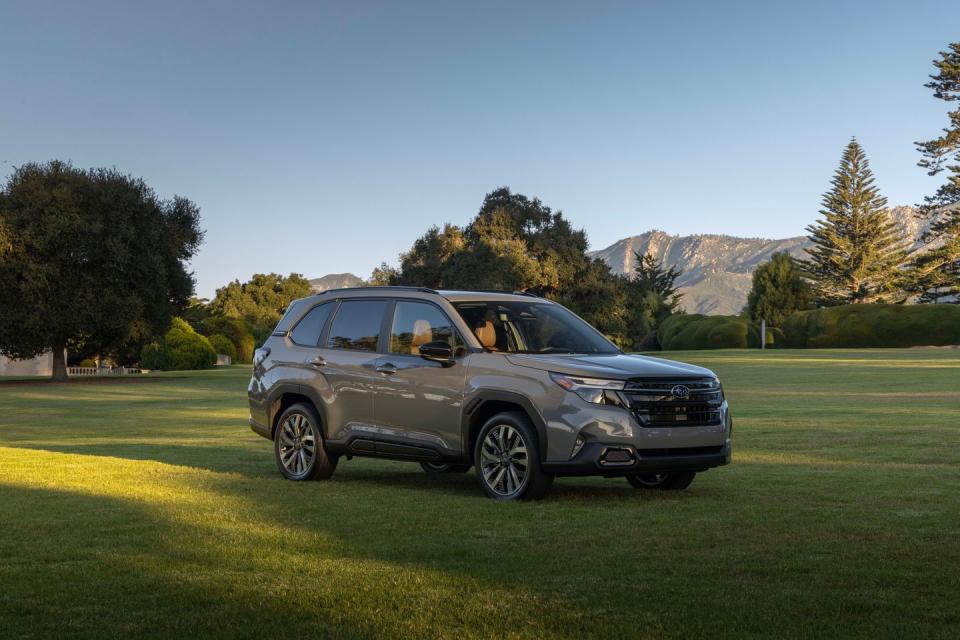 2025 subaru forester