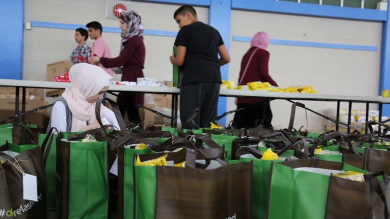 Windsor, Ont. Muslims pushing for national Ramadan food drives to feed hungry cities