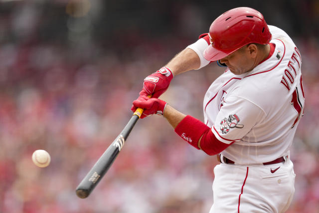 First baseman Joey Votto returns to Cincinnati Reds after shoulder surgery