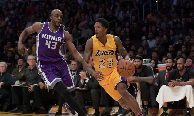 Lou Williams, all-time leading scorer off the bench, retires from