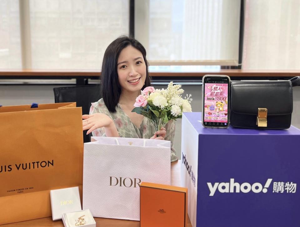 七夕來臨，Yahoo奇摩購物平台出現情人節送禮熱搜潮，中價位與輕奢精品買氣夯，帶動平台近期精品業績成長近9成！