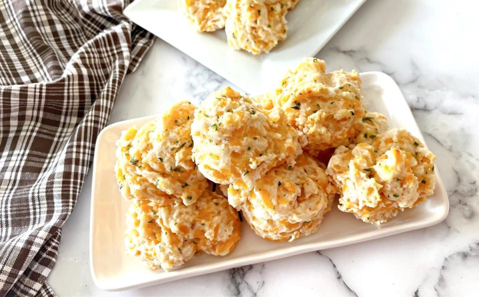 <p>Krista Marshall</p><p>Red Lobster's Cheddar Bay Biscuits are beloved and now you can make them at home.</p><p><strong>Get the recipe: <a href="https://www.yahoo.com/lifestyle/cracked-copycat-code-red-lobsters-184119772.html" data-ylk="slk:Copycat Red Lobster Biscuits;elm:context_link;itc:0;sec:content-canvas;outcm:mb_qualified_link;_E:mb_qualified_link;ct:story;" class="link  yahoo-link">Copycat Red Lobster Biscuits</a></strong></p>