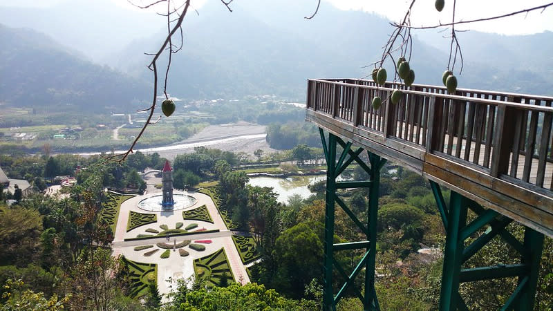 泰雅渡假村(Photo Credit: Joe Lo@Flickr, License: CC BY-SA 2.0，圖片來源：https://www.flickr.com/photos/lrq20501/11883041074/)