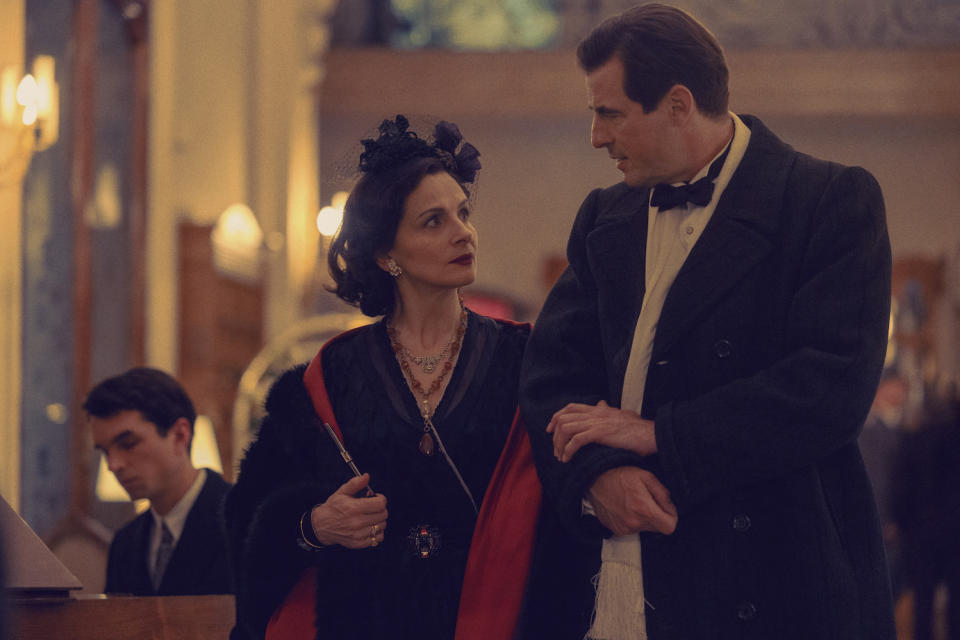 Claes Bang as Spatz  with Coco Chanel (Juliette Binoche) in The New Look.