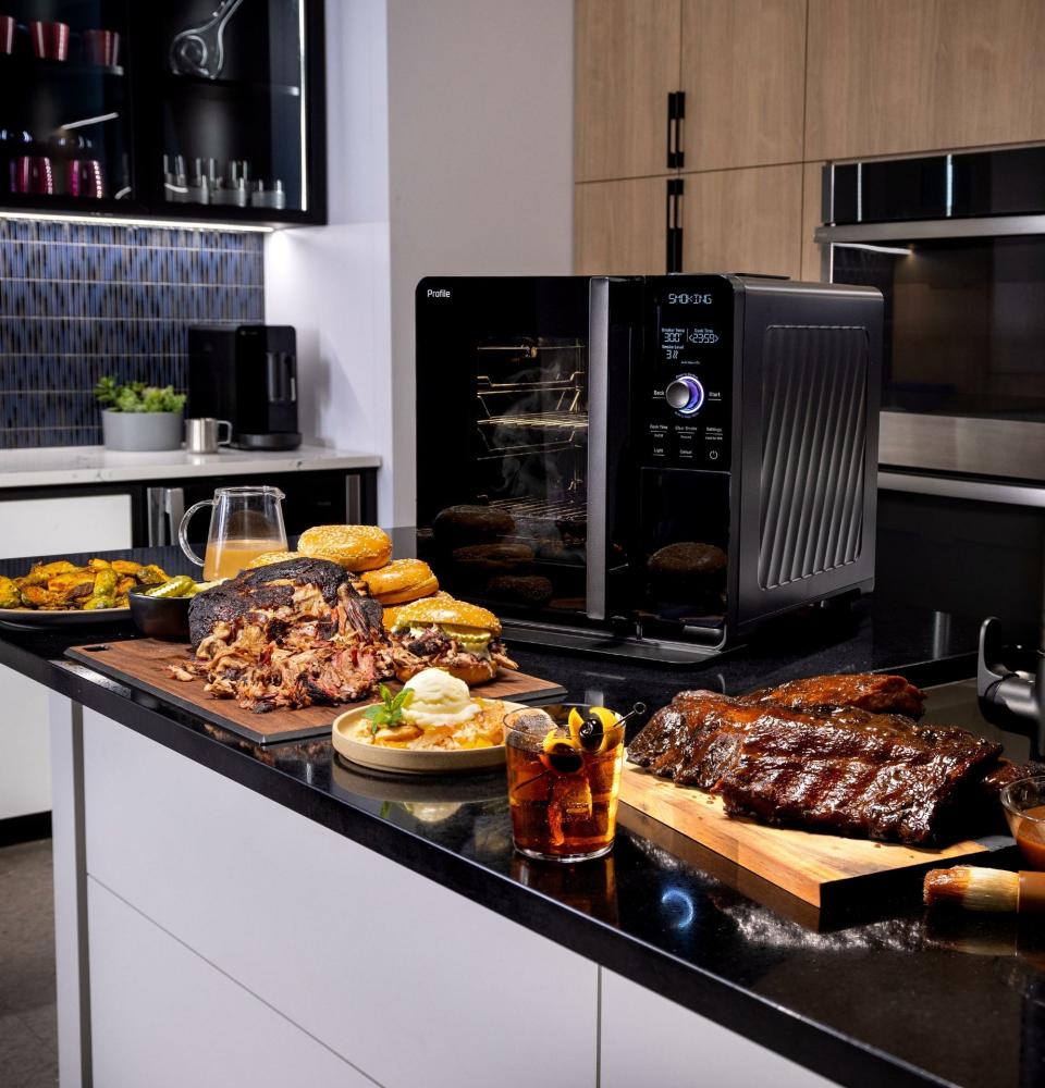 The GE Profile Smart Indoor Smoker lets you customize temperature and smoke settings – it has five levels of smoke flavor – and there are six preset food settings (for brisket, pork ribs, pork butt, chicken wings, chicken breast and salmon).