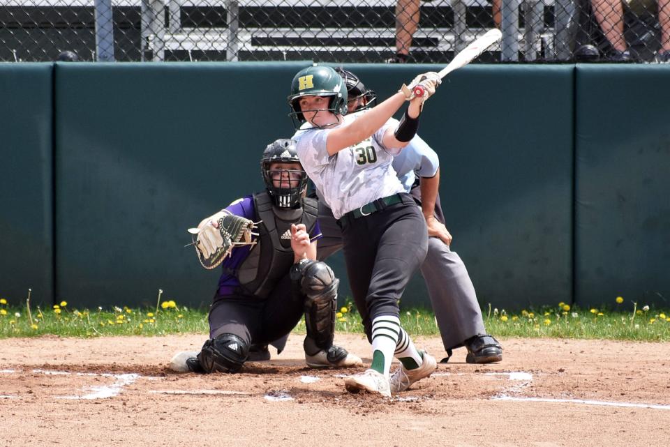 Howell's Meghan Farren hit .351 with 32 RBI in 2022.