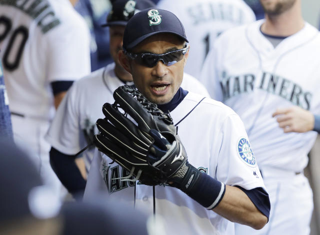 Ichiro with the throwback Mariner uniform