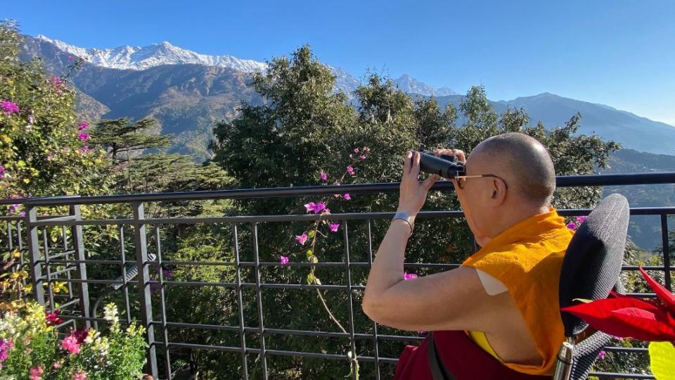 達賴喇嘛長年居住在山城達蘭薩拉。（圖／翻攝自Dalai Lama臉書）