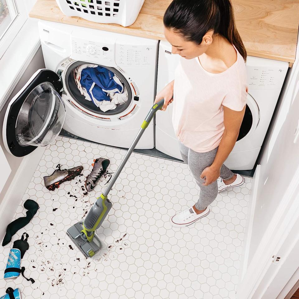 Shark VACMOP (Photo via Amazon)