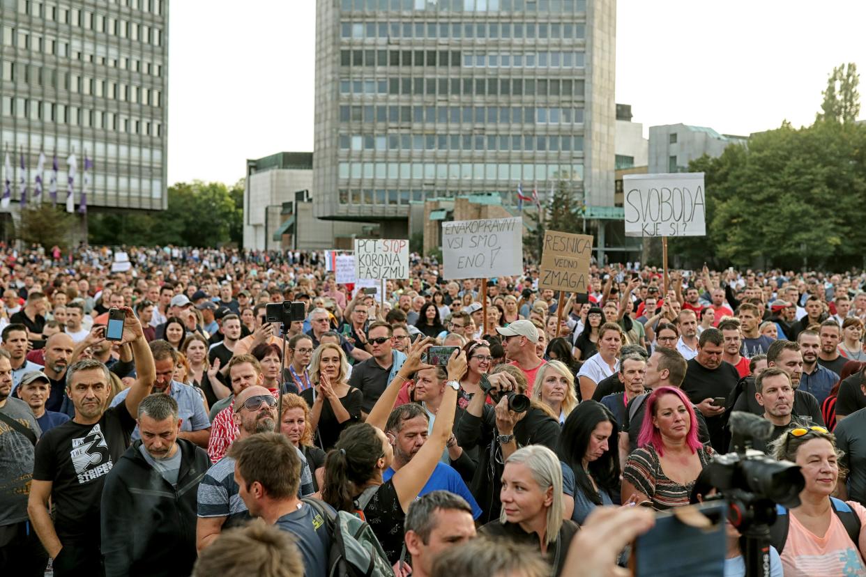 Slovenia Virus Outbreak Protest (Copyright 2021 The Associated Press. All rights reserved)