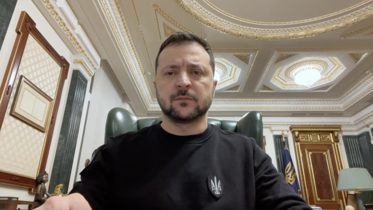 Zelenskyy: Being able to intercept Russian fighter jets is key to bringing the war to an end - Yahoo News