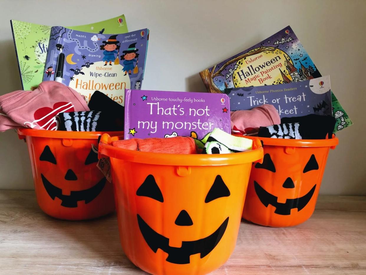 spooky basket ideas books