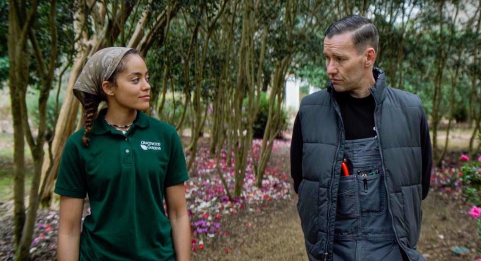 USA. Joel Edgerton and Quintessa Swindell  in a scene from the (C)Magnolia Pictures new film : Master Gardener (2023).  Plot: A meticulous horticulturist who is devoted to tending the grounds of a beautiful estate and pandering to his employer, the wealthy dowager. Ref: LMK110-J8899-310323 Supplied by LMKMEDIA. Editorial Only. Landmark Media is not the copyright owner of these Film or TV stills but provides a service only for recognised Media outlets. pictures@lmkmedia.com