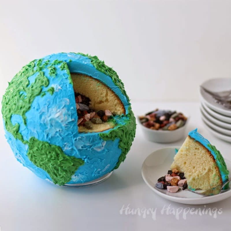 <p>Hungry Happenings</p><p>This fun Earth Day Cake has a hidden surprise: It's filled with candy rocks.</p><p>Directions <a href="http://www.hungryhappenings.com/2014/04/earth-cake-filled-with-candy-rocks.html" rel="nofollow noopener" target="_blank" data-ylk="slk:HERE;elm:context_link;itc:0;sec:content-canvas" class="link rapid-noclick-resp">HERE</a></p>