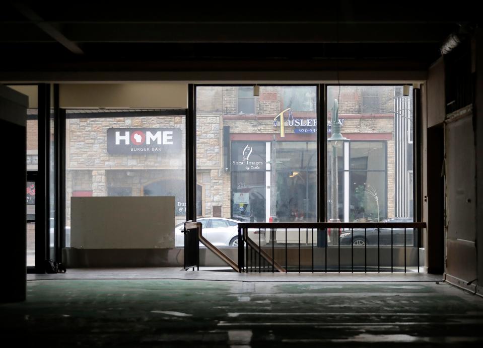 The Chase building on Wednesday, January 3, 2024, on College Avenue in Appleton, Wis. Developer David Baehr says the building will have commercial space, apartments, an entertainment venue and will continue to be the home of Chase Bank.
Wm. Glasheen USA TODAY NETWORK-Wisconsin