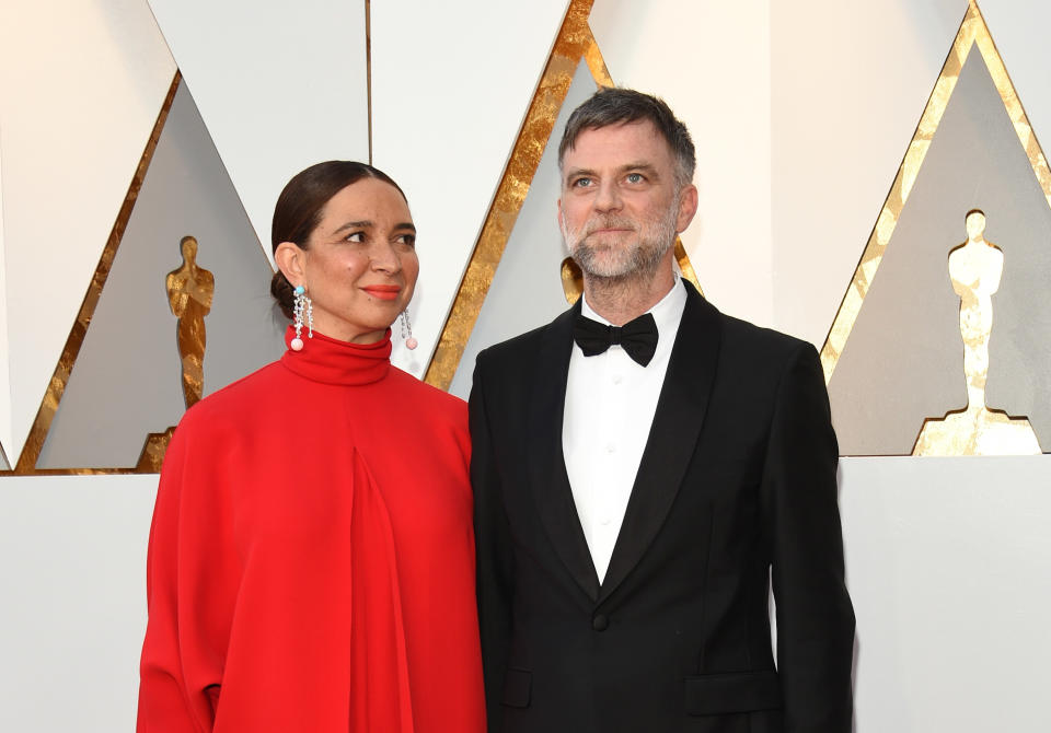 Maya Rudolph looking at Paul Thomas Anderson