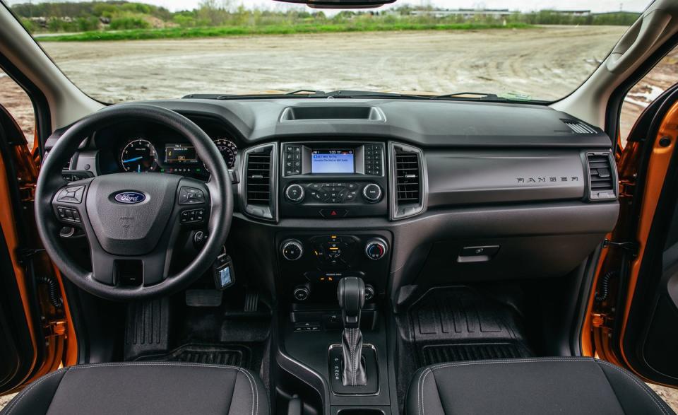 <p>2019 Ford Ranger XL SuperCab</p>