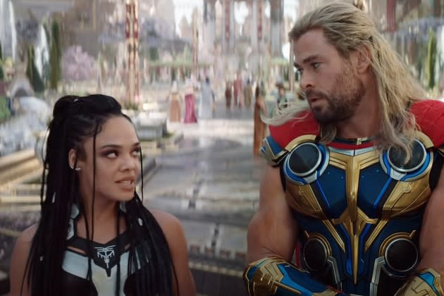 Thor: Ragnarok - Full Cast & Crew - TV Guide